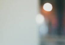 나트륨 줄이기 챌린지, 부종과 두통이 줄었다 a glass jar with a clear lid